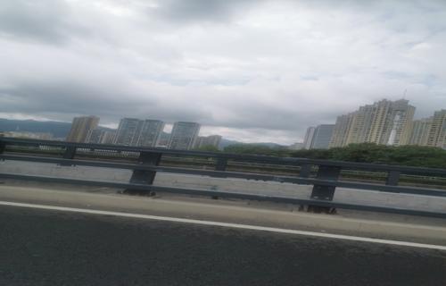 续航与速度兼备iQOO Z8性价比体验